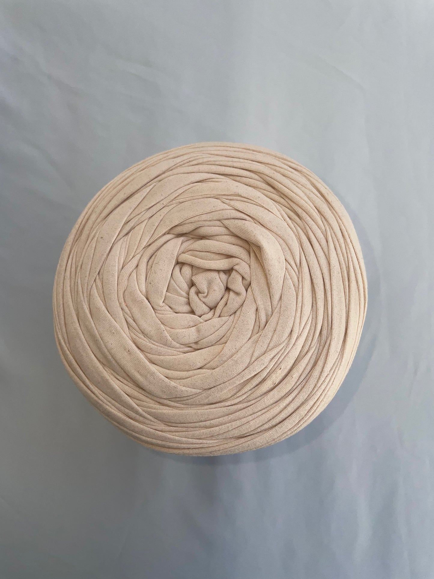 T-shirt yarn Coquille d'oeuf